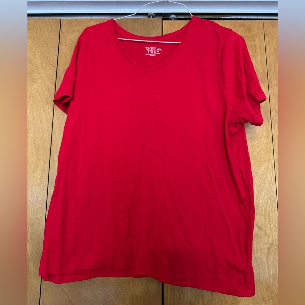 CLEARANCE Time and Tru Red Short Sleeve V-Neck Top